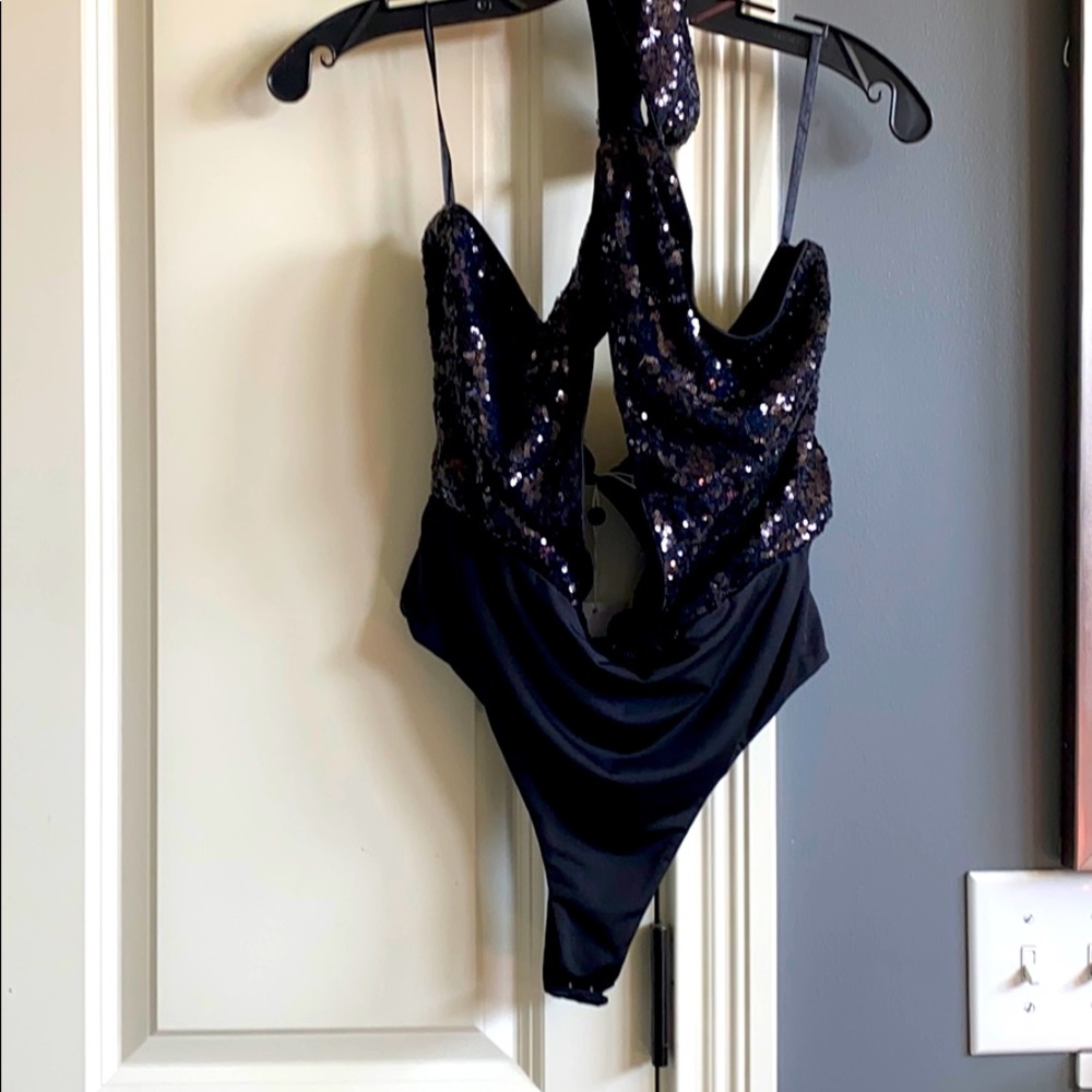 Shimmer sparkle black bodysuit M